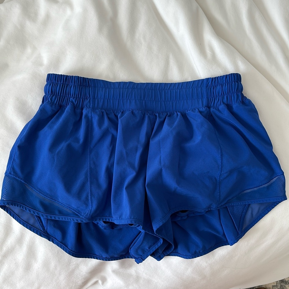Lululemon Hottie Hot Short 4’